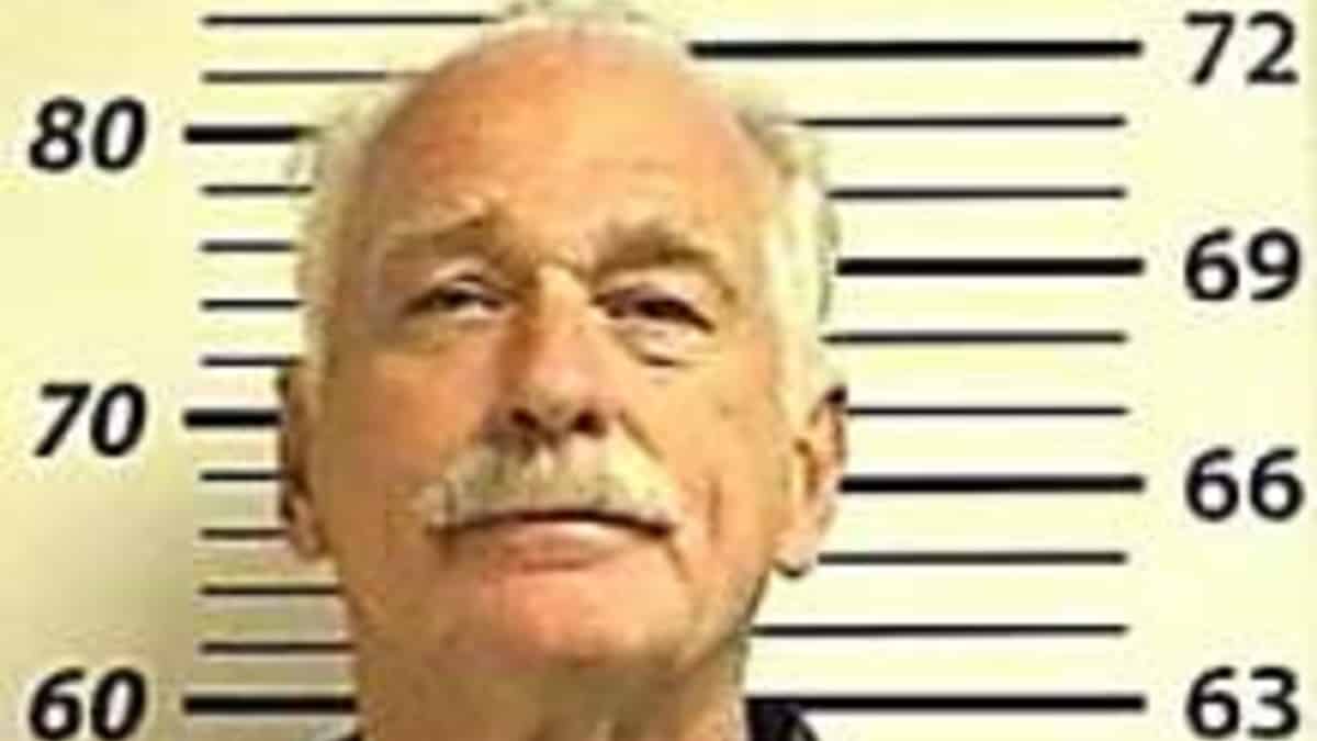 Mugshot of Chuck Garrison