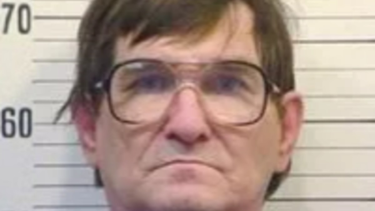 Mugshot of Bruce Mendenhall