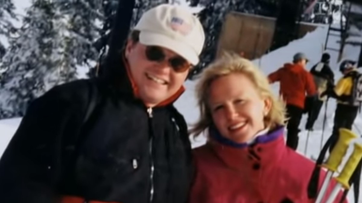 Peggy Klinke and Patrick Kennedy on a ski slope. Pic credit: ID/YouTube