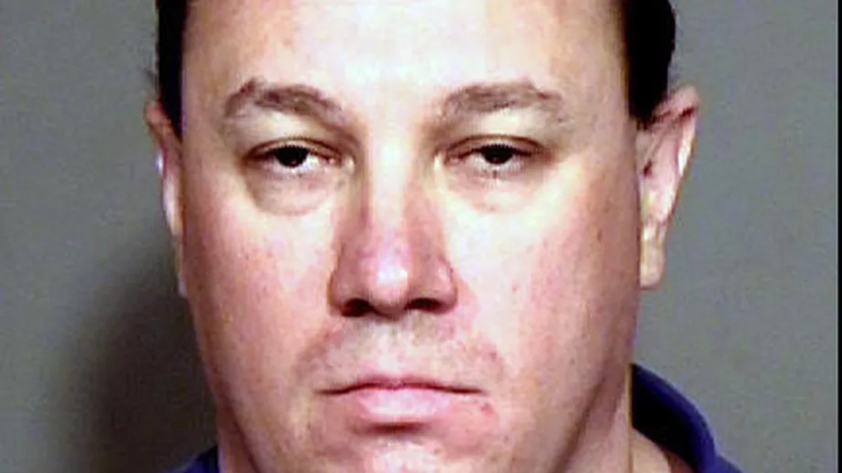 Mugshot of Walter Larson