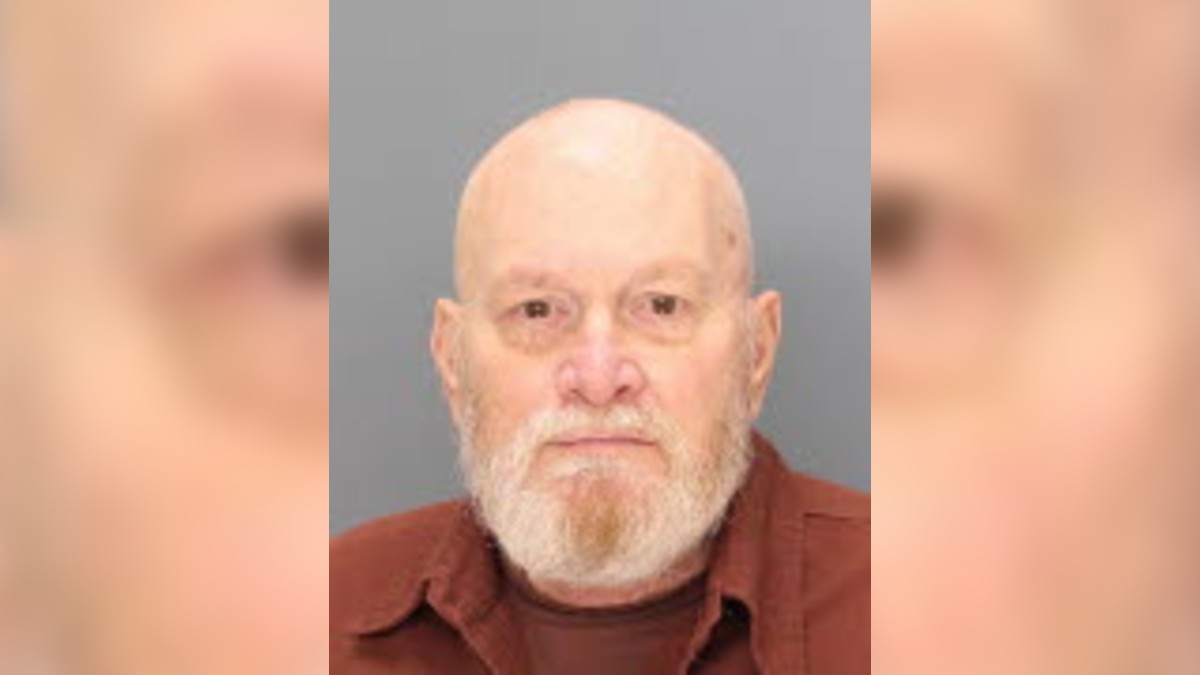 Mugshot of Kenneth Hoyle