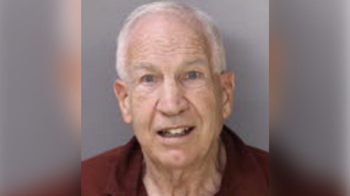 Jerry-Sandusky-Murder-Under-the-Friday-Night-Lights Jerry Sandusky's mugshot