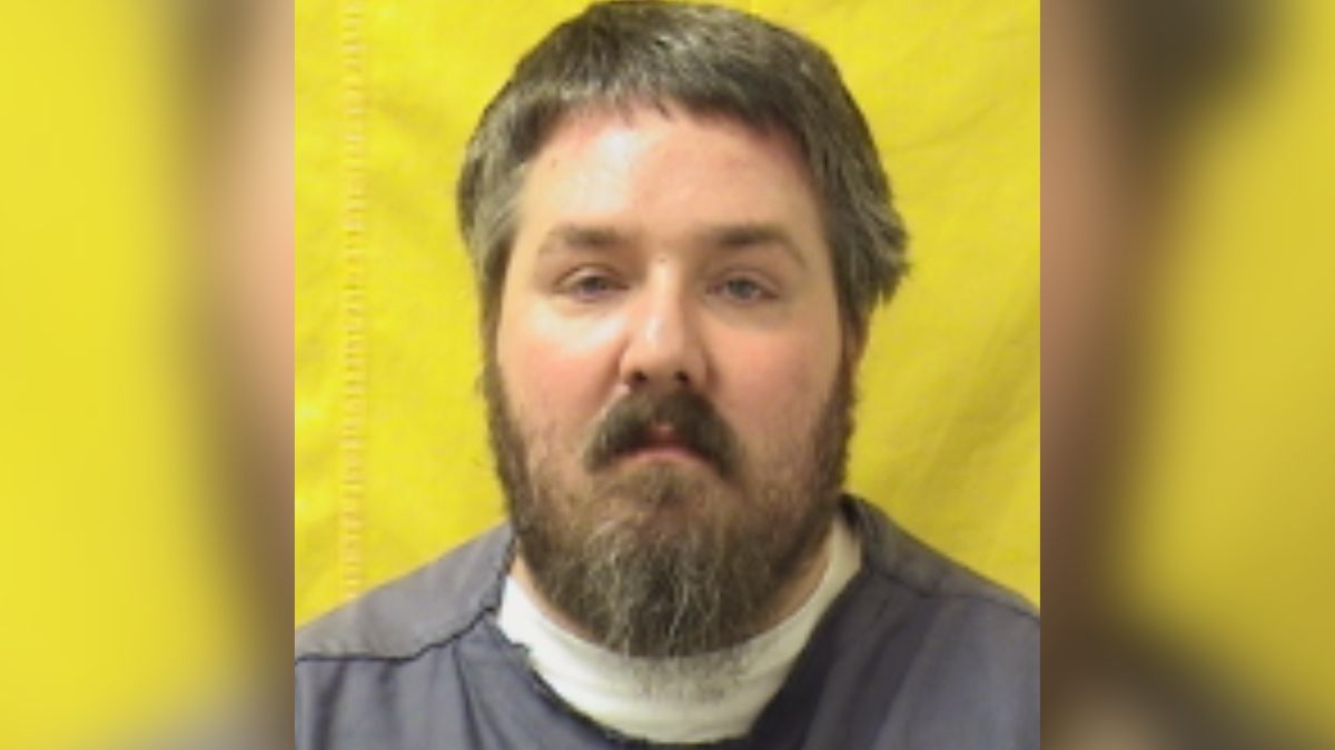 Steven-Moore Steven Moore mugshot