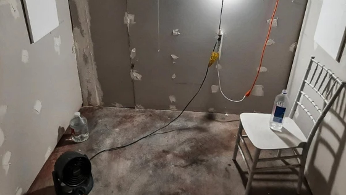 A makeshift cell in Zuberi's garage