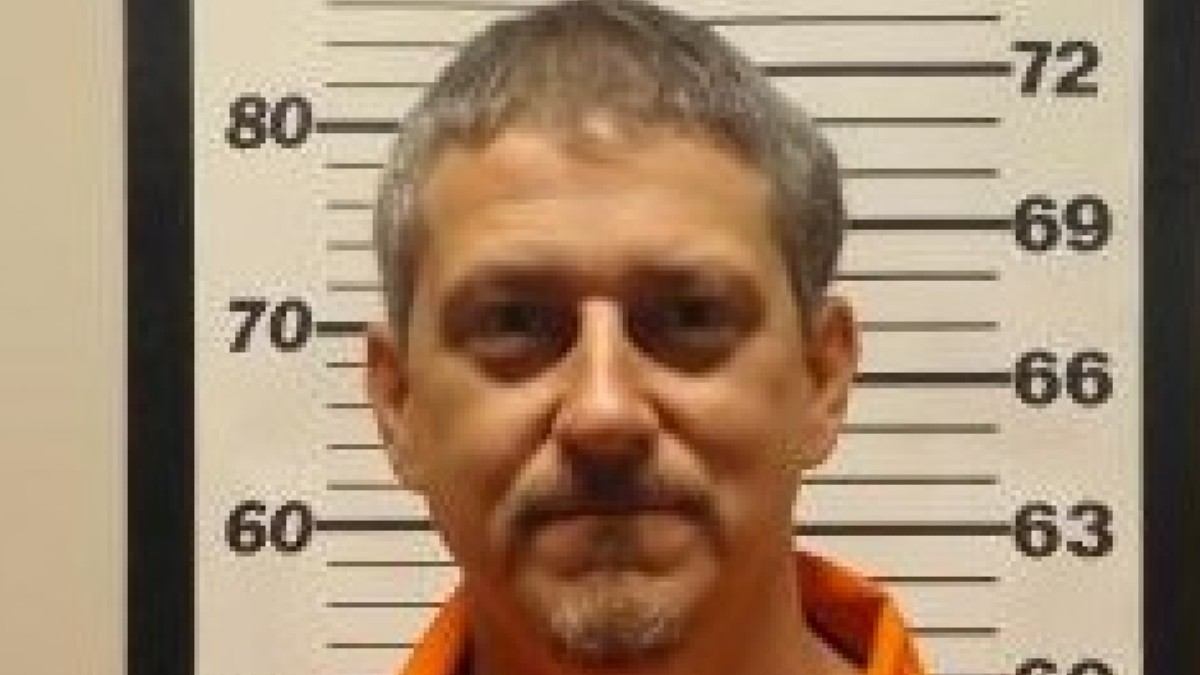 Mugshot of Benjamin Hardy