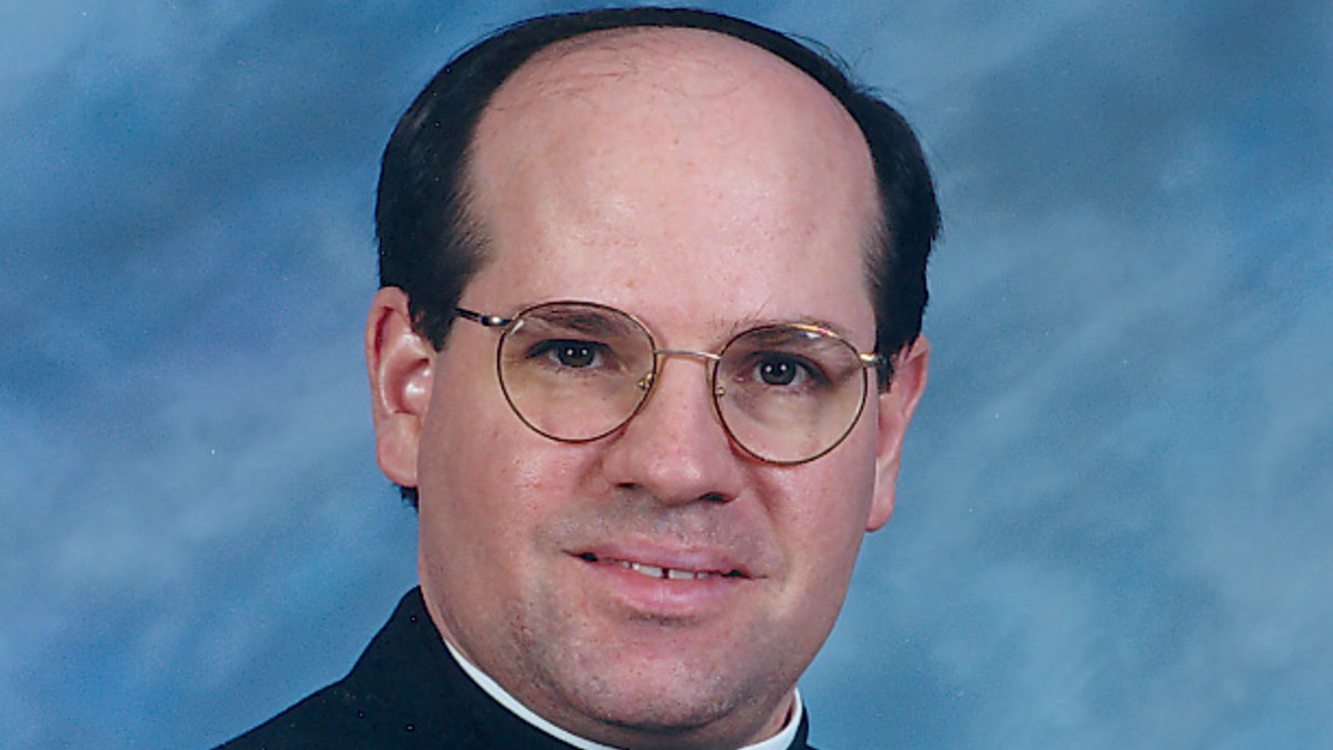 Father Stephen Gutgsell profile pic